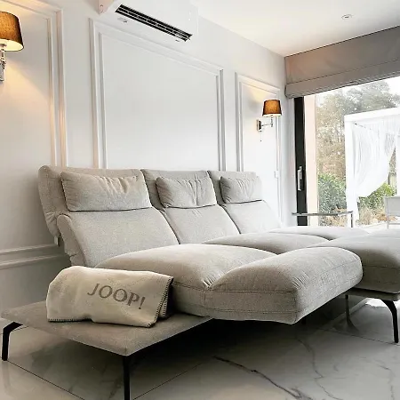Grey House Miedwie 别墅 莫什奇恩